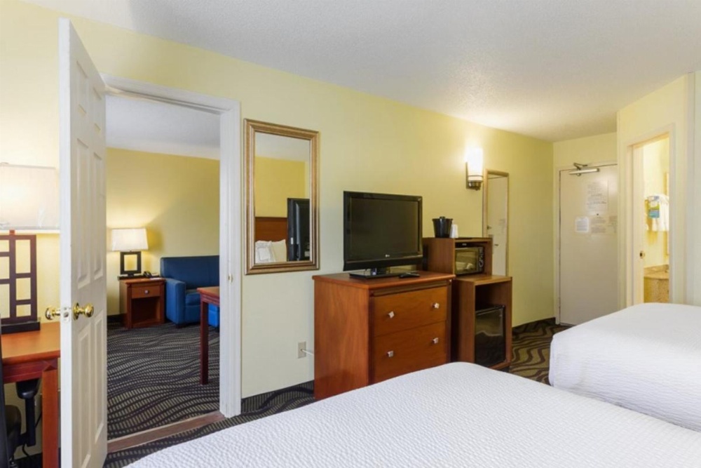 Baymont by Wyndham Savannah Midtown Image 15