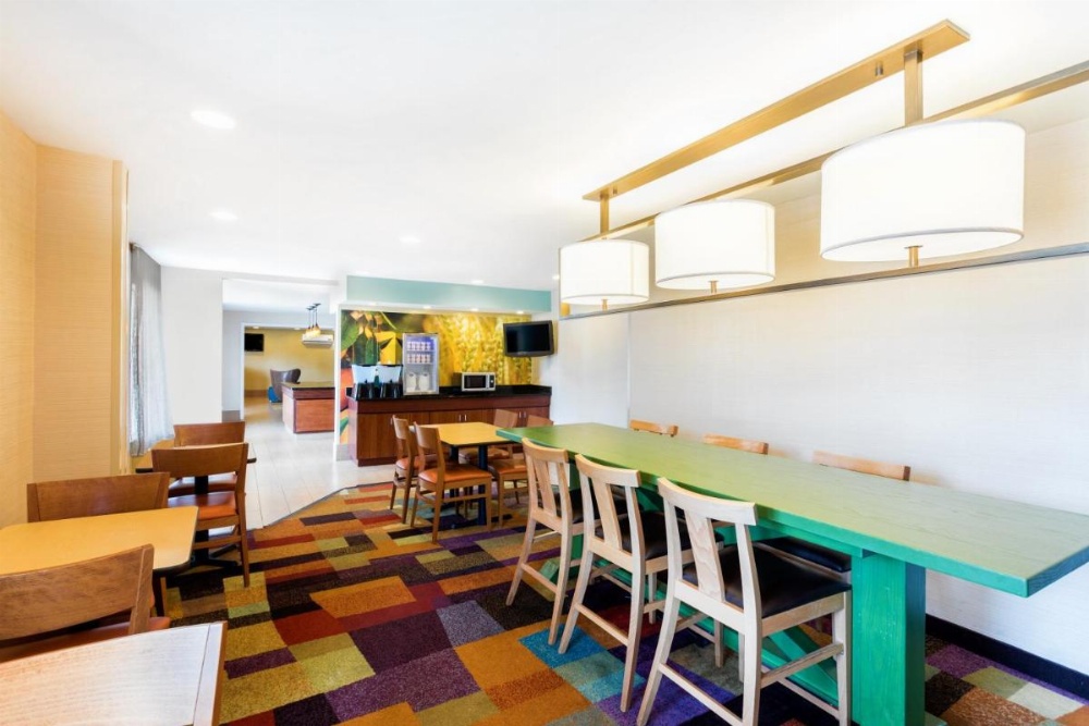 Baymont by Wyndham Savannah Midtown Image 18
